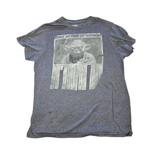 Small Mens Star Wars Yoda Blue-Gray Tee, Offers "Words Of Wisdom"